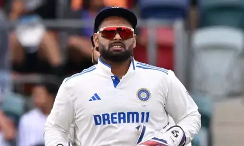 టీమిండియాకు భారీ షాక్.. ఇంగ్లాండ్‌తో తొలి టెస్టు పంత్ ఆడటం డౌటే?.. అతనికి ఏమైందంటే?
