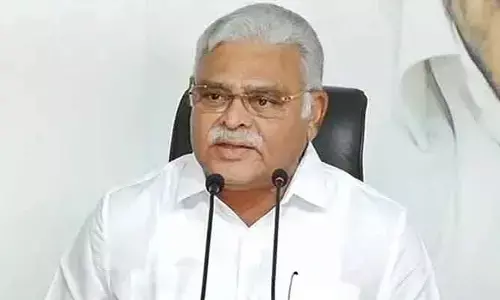 చట్టాలను దుర్వినియోగం చేస్తున్నారు.. సర్కార్‌పై మాజీ మంత్రి అంబటి ఫైర్