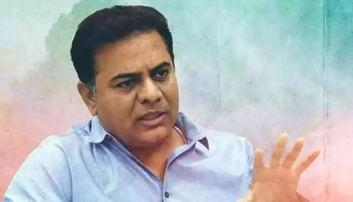 కాసేపట్లో కాళేశ్వరం విచారణకు KCR.. మాజీ మంత్రి కేటీఆర్ సంచలన ట్వీట్ కాసేపట్లో కాళేశ్వరం విచారణకు KCR.. మాజీ మంత్రి కేటీఆర్ సంచలన ట్వీట్