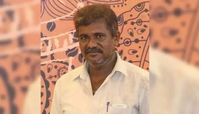 కారు ఢీకొని వ్యక్తి మృతి కారు ఢీకొని వ్యక్తి మృతి