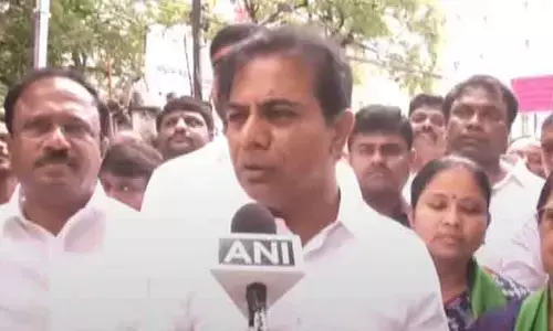 మేడిగడ్డపై కుట్ర కాంగ్రెస్ వాళ్లదే.. కేటీఆర్ సెన్సేషనల్ కామెంట్స్