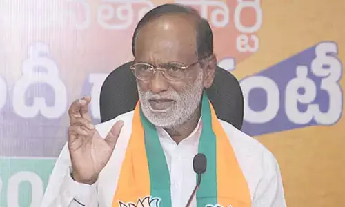 కాళేశ్వరం మూడు పిల్లర్లు కూలినట్లే.. BRS మూడు ముక్కలైంది.. కవిత సస్పెండ్‌పై ఎంపీ లక్ష్మణ్ రియాక్ట్