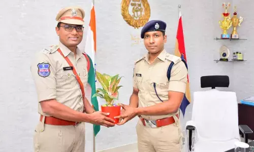 బాధ్యతలు స్వీకరించిన రూరల్ సీఐ సుధాకర్.
