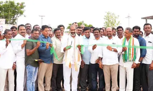 ఆరోగ్య తెలంగాణ లక్ష్యంగా ప్రజా ప్రభుత్వం కృషి: ప్రభుత్వ విప్