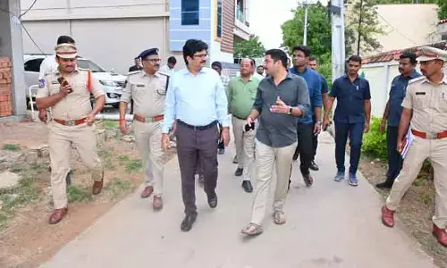 రేపు పోచంపల్లికి గవర్నర్ రాక.. పగడ్బందీగా ఏర్పాట్లు