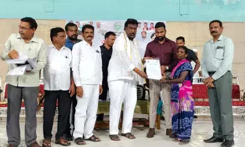 పేదోడి సొంతింటి కల ప్రభుత్వ ధ్యేయం :మంత్రి లక్ష్మణ్ కుమార్