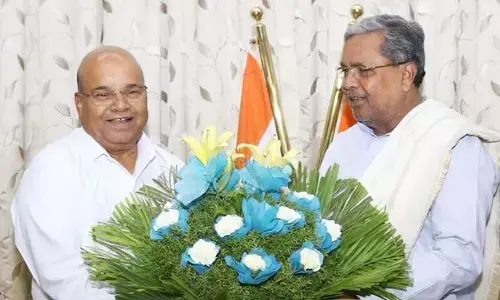 ఆర్సీబీ ఈవెంట్‌కు గవర్నర్‌ను నేనే పిలిచా.. సీఎం సిద్ధరామయ్య యూటర్న్