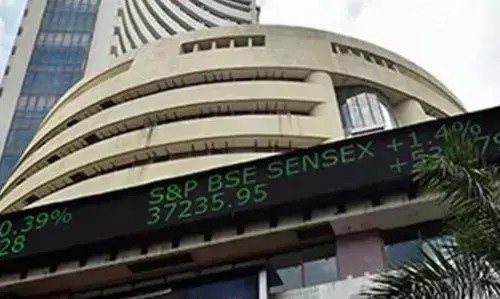 Stock Market: భారీ నష్టాల్లో స్టాక్ మార్కెట్లు