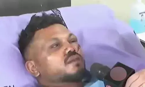 లక్కీగా సీట్ బెల్ట్ ఓపెన్ అయింది.. మృత్యుంజయుడు రమేష్ విశ్వాస్