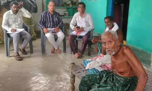 దిశ ఎఫెక్ట్ : విచారణలలోనే విస్మయం.. పింఛన్ల పంపిణీ అవకతకులపై విచారణ