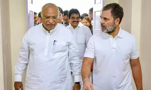 నేడు అహ్మదాబాద్‌కు ఖర్గే, రాహుల్‌గాంధీ