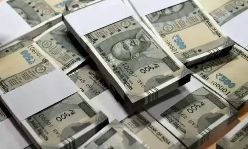 నెల్లూరు జిల్లాలో హవాలా డబ్బు కలకలం
