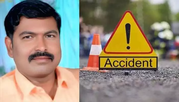 రెండు ద్విచక్ర వాహనాలు ఢీకొన్న ఘటనలో వ్యక్తి మృతి.. రెండు ద్విచక్ర వాహనాలు ఢీకొన్న ఘటనలో వ్యక్తి మృతి..