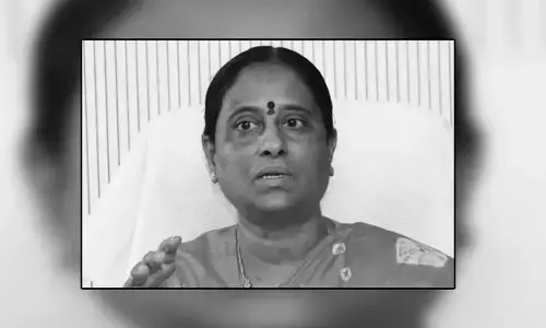 మంత్రి కొండా సురేఖను పదవి నుంచి తప్పించే అవకాశం.. ముహూర్తం సైతం ఖరారు?