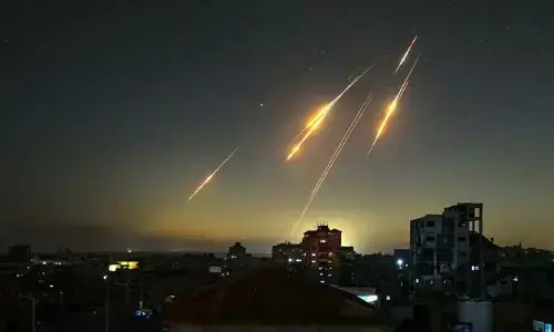 Israel-Iran War : ఇరాన్ - ఇజ్రాయెల్ మధ్య భీకర యుద్ధం.. అమెరికా మరో ప్రకటన