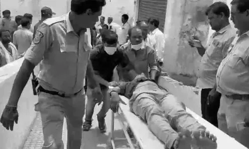బాసర గోదారిలో ఐదుగురు యువకులు మృతి..