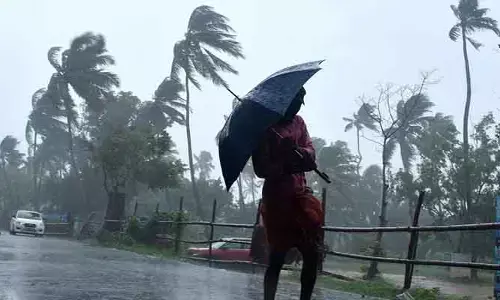 తెలుగు రాష్ట్రాలకు హెచ్చరిక.. రాబోయే 14 గంటల్లో అతి భారీ వర్షాలు