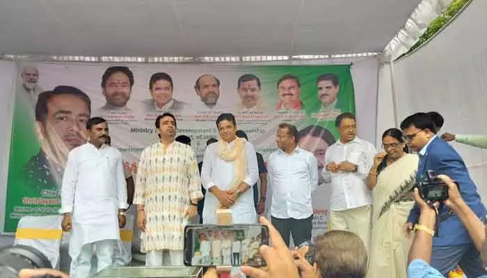 యువత తగిన ఉద్యోగం చేయాలనే స్కిల్ యునివర్సిటీ ఏర్పాటు : మంత్రి శ్రీధర్ బాబు యువత తగిన ఉద్యోగం చేయాలనే స్కిల్ యునివర్సిటీ ఏర్పాటు : మంత్రి శ్రీధర్ బాబు