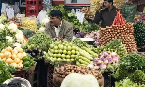 WPI Inflation: మేలో 14 నెలల కనిష్టానికి టోకు ద్రవ్యోల్బణం