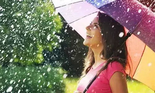 Today Weather Update: తెలుగు రాష్ట్రాలకు భారీ వర్షసూచన.. నేటి నుంచి ఎన్ని రోజుల వరకు వాన ఉందంటే..?