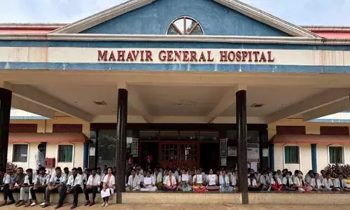 Medicos Protest: వెనక్కి తగ్గేది లేదు.. రెండో రోజు కొనసాగుతున్న మెడికోల నిరసనలు