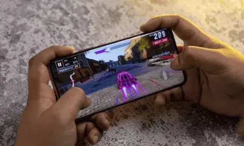 Best gaming mobiles: రూ.60వేల లోపు ఉన్న 5 బెస్ట్ గేమింగ్ మొబైల్స్ ఇవే!