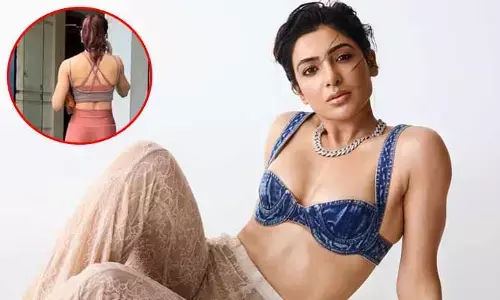 Samantha: రోడ్డు మీదనే రెచ్చిపోయిన సమంత.. బోల్డ్ వీడియో వైరల్.. మా ప్రాణాలు పోతే ఎవరు గ్యారెంటీ అంటూ నెటిజన్ల కామెంట్స్