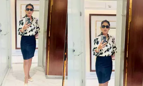 జస్ట్ మై మిర్రర్ మూమెంట్.. షేక్ చేస్తోన్న మిథాలిరాజ్ ఫొటోలు