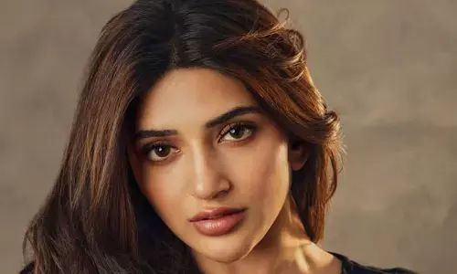 కష్టాల్లో హీరోయిన్ శ్రీ లీల...ఇక ఆ ఇద్దరు హీరోలే దిక్కు ?