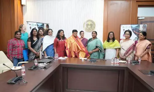 డ్రైవర్ సరిత రోల్​మోడల్​!