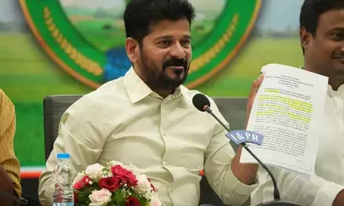 రాష్ట్ర ప్రయోజనాల కోసం ఎవరినైనా కలుస్తాం.. ఎవరితోనైనా కొట్లాడుతాం : సీఎం రేవంత్‌రెడ్డి