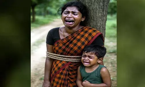 చెట్టుకు కట్టేసి కొడితే.. డబ్బు తిరిగొస్తుందా?