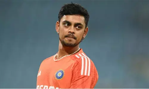తిలక్, గైక్వాడ్ బాటలోనే ఇషాన్ కిషన్.. ఆ జట్టుతో ఒప్పందం