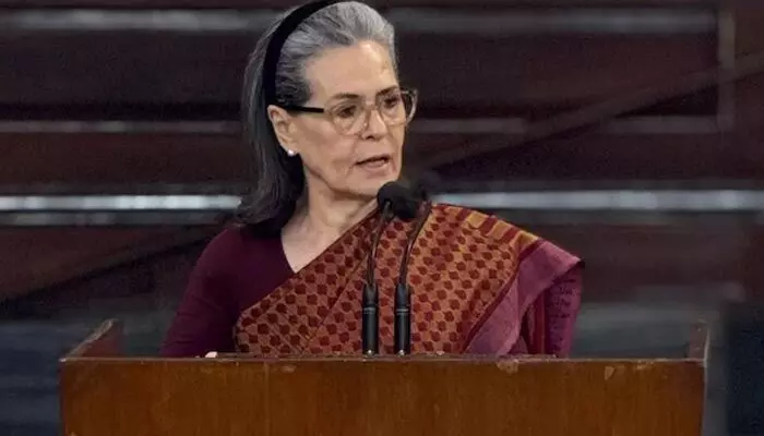 Sonia Gandhi: ఆ విషయంలో భారత్ మౌనం దౌత్య వైఫల్యమే.. సోనియా గాంధీ Sonia Gandhi: ఆ విషయంలో భారత్ మౌనం దౌత్య వైఫల్యమే.. సోనియా గాంధీ