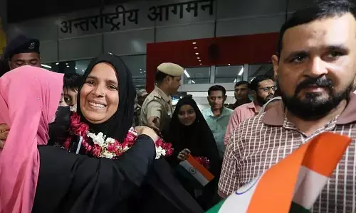 Iran: ఆపరేషన్ సింధు.. ఇరాన్ నుంచి 827 మంది స్వదేశానికి