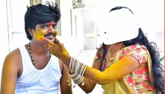 వీడిన కర్నూలు మర్డర్ మిస్టర్...వెలుగులోకి షాకింగ్ నిజాలు వీడిన కర్నూలు మర్డర్ మిస్టర్...వెలుగులోకి షాకింగ్ నిజాలు