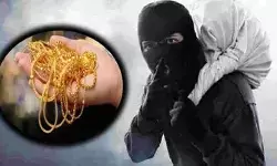 మోహన్ నగర్లో భారీ చోరీ మోహన్ నగర్లో భారీ చోరీ