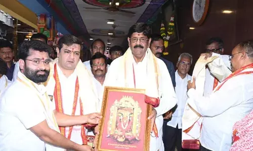Vijayawada:ఇంద్రకీలాద్రిపై అమ్మవారిని దర్శించుకున్న దేవాదాయ శాఖ మంత్రి