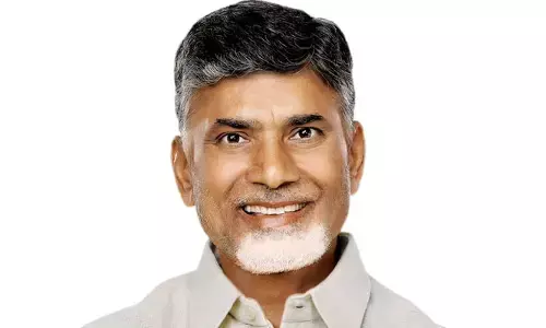 ఏపీ మహిళలకు గుడ్ న్యూస్..ఆగస్టు 15 నుండే ఫ్రీ బస్