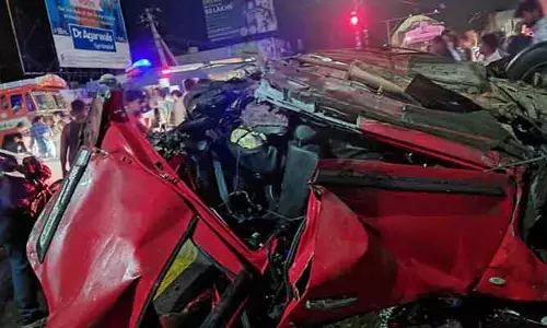 ఘోర రోడ్డుప్రమాదం.. ఆరుగురు మృతి