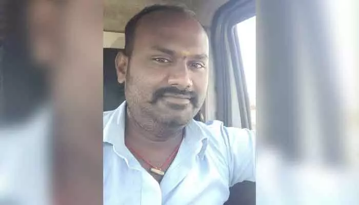 మద్యం మత్తులో పురుగుల మందు తాగి వ్యక్తి మృతి మద్యం మత్తులో పురుగుల మందు తాగి వ్యక్తి మృతి