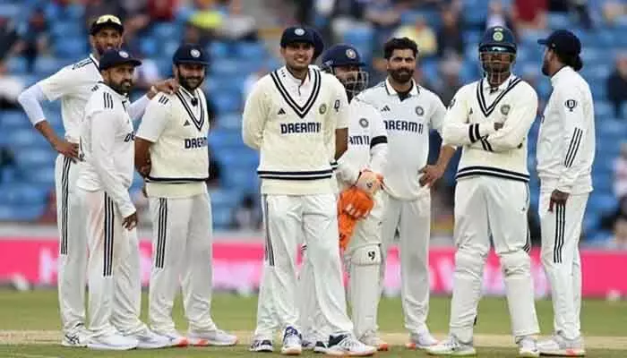 వామ్మో.. మాంచెస్టర్.. టీమిండియాను భయపెడుతున్న నాలుగో టెస్టు స్టేడియం.. ఎందుకో తెలుసా? వామ్మో.. మాంచెస్టర్.. టీమిండియాను భయపెడుతున్న నాలుగో టెస్టు స్టేడియం.. ఎందుకో తెలుసా?
