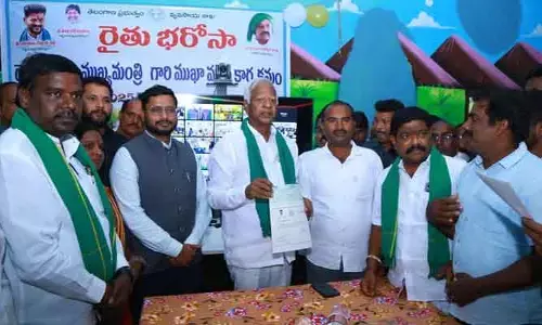 రైతులను రుణ విముక్తులను చేయాలనేదే సంకల్పం : కడియం శ్రీహరి