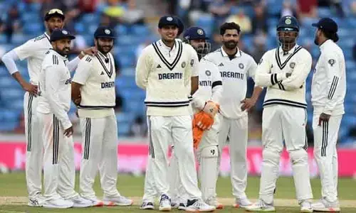 వామ్మో.. మాంచెస్టర్.. టీమిండియాను భయపెడుతున్న నాలుగో టెస్టు స్టేడియం..  ఎందుకో తెలుసా?