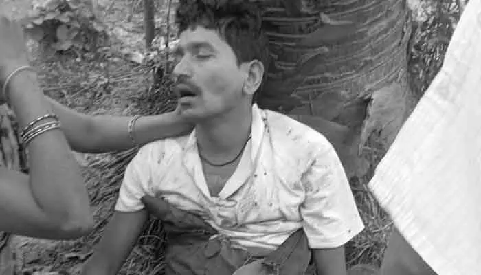 తాటి చెట్టు పైనుంచి పడి గీత కార్మికుడు మృతి తాటి చెట్టు పైనుంచి పడి గీత కార్మికుడు మృతి