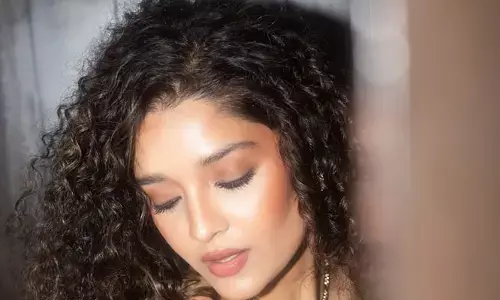 Ritika Singh : గ్లామర్‌తో రెచ్చగొడుతున్న బొద్దుగుమ్మ