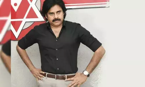 Pawan Kalyan :న్యూ లుక్కులో పవన్ అదుర్స్ అంటున్న అభిమానులు