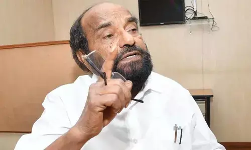 42 శాతం రిజర్వేషన్లతో స్ధానిక ఎన్నికలు నిర్వహించాలి: ఎంపీ ఆర్ కృష్ణయ్య