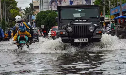 భారీ వర్షాలు.. రాష్ట్రంలో హై అలర్ట్.. 5 జిల్లాలకు ఆరెంజ్ అలర్ట్
