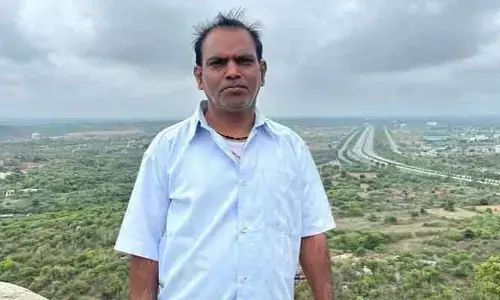 గోదాం పైకప్పు పనులు చేస్తుండగా జారిపడి వ్యక్తి మృతి